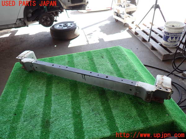 2UPJ-9231061014]アコード ユーロR(CL7)フロントバンパーホースメント 中古_3
