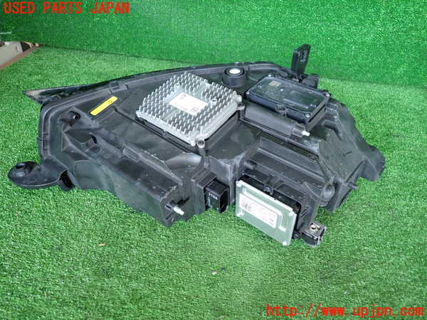 2UPJ-9231071132]アウディ・TT クーペ(FVCJS)左ヘッドライト LED 中古_3