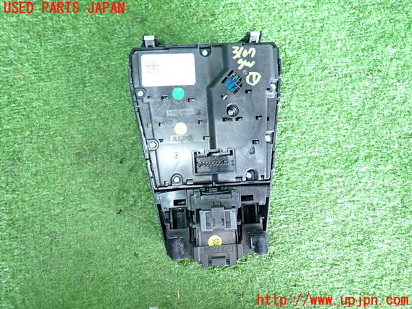 2UPJ-9231076306]アウディ・TT クーペ(FVCJS)スイッチ1 (MENU) 中古_2