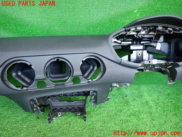 2UPJ-9231077505]アウディ・TT クーペ(FVCJS)ダッシュボード 中古_3