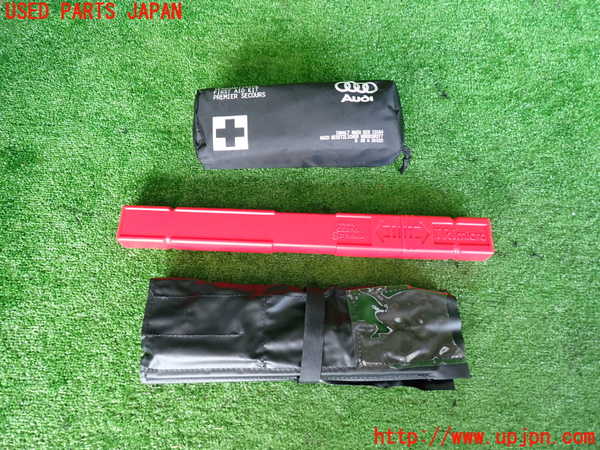 2UPJ-9231077805]アウディ・TT クーペ(FVCJS)車載工具 中古_2