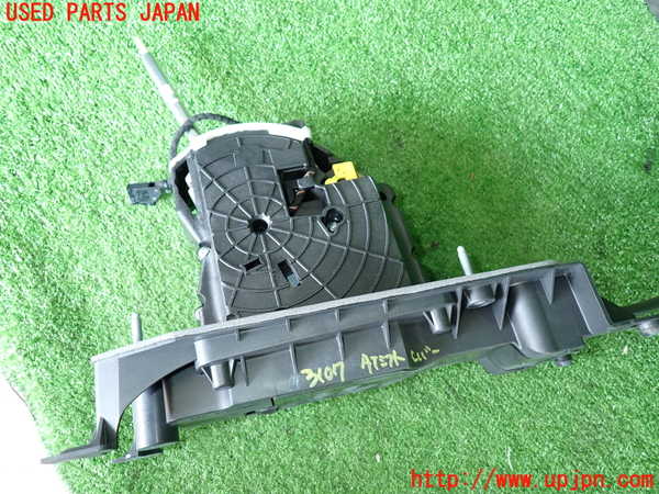 2UPJ-9231077555]アウディ・TT クーペ(FVCJS)ATシフトレバー 中古_4