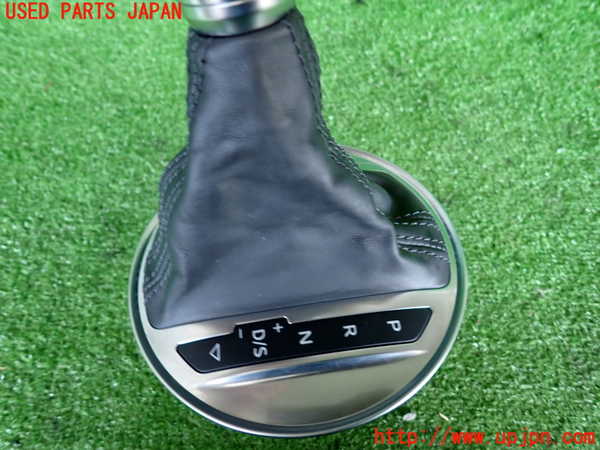 2UPJ-9231077570]アウディ・TT クーペ(FVCJS)シフトノブ 中古_2