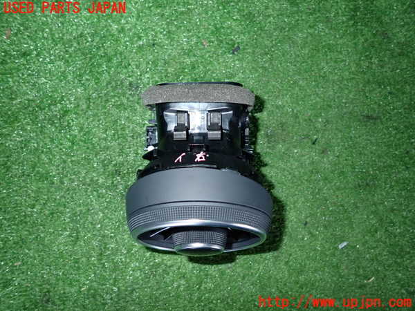 2UPJ-9231077526]アウディ・TT クーペ(FVCJS)エアコン吹き出し口1 (右) 中古_2