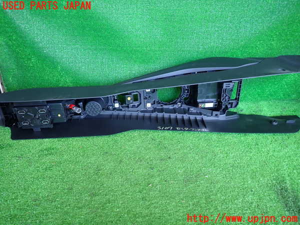 2UPJ-9231077540]アウディ・TT クーペ(FVCJS)センターコンソール 中古_5