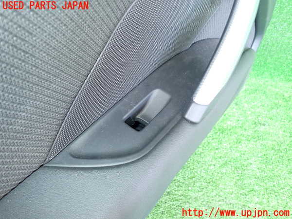 2UPJ-9231071264]アウディ・TT クーペ(FVCJS)左前ドア内張り 中古_3