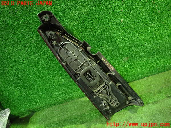 1UPJ-9231081530]プジョー・RIFTER(リフター) 右テールランプ 中古_2