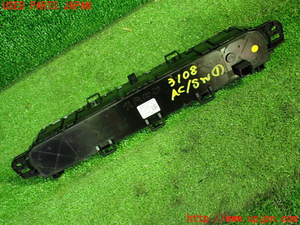 1UPJ-9231086066]プジョー・RIFTER(リフター) エアコンスイッチ1 中古_2