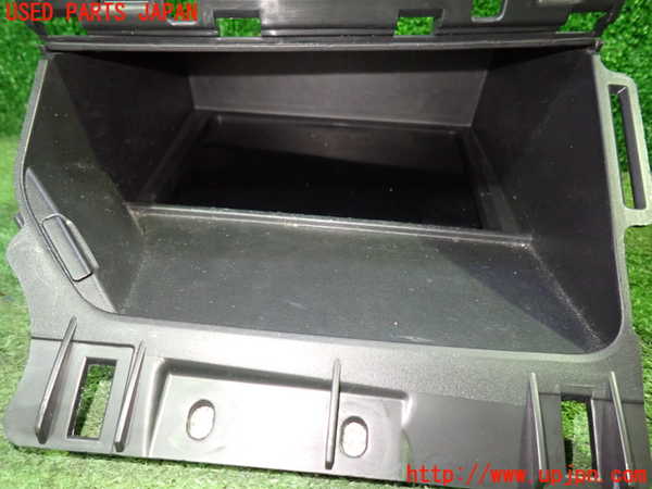 1UPJ-9231087842]プジョー・RIFTER(リフター) 小物入れ2 中古_2