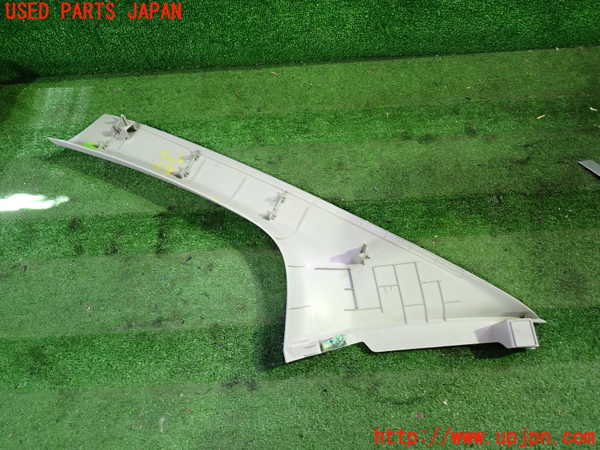 1UPJ-9231087655]プジョー・RIFTER(リフター) 右フロントピラートリム 中古_2