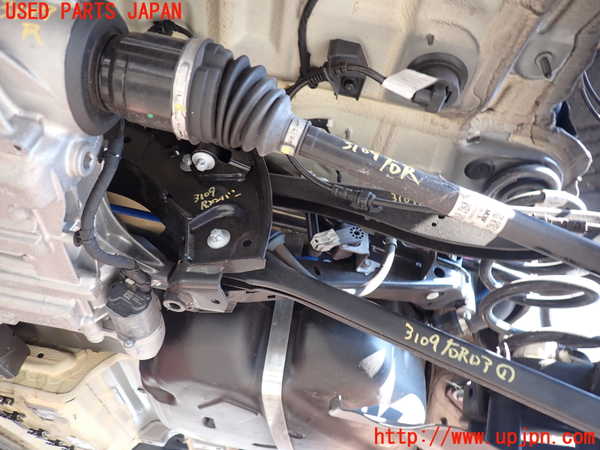 2UPJ-9231095295]BMW X1(52EE20)リアメンバー 中古 (U11)_2