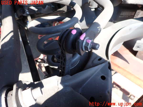 2UPJ-9231095445]BMW X1(52EE20)リアスタビライザー 中古 (U11)_2