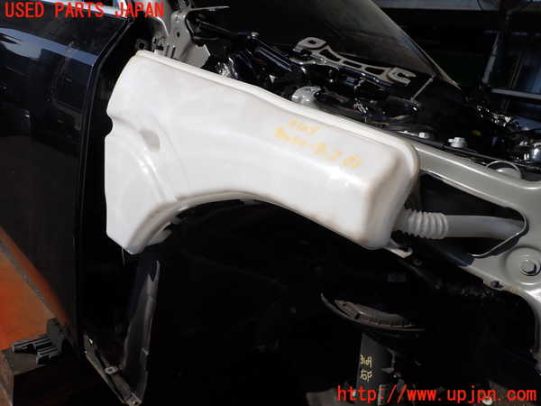 2UPJ-9231096791]BMW X1(52EE20)ウォッシャータンク1 中古 (U11)_2