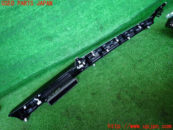 2UPJ-9231097526]BMW X1(52EE20)エアコン吹き出し口1 (真中) 中古 (U11)_4