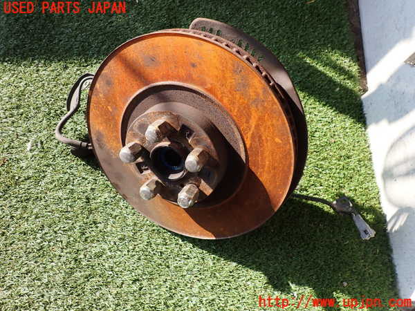 2UPJ-9231104290]セリカ GT-FOUR(ST205)右フロントナックルハブ 中古_2