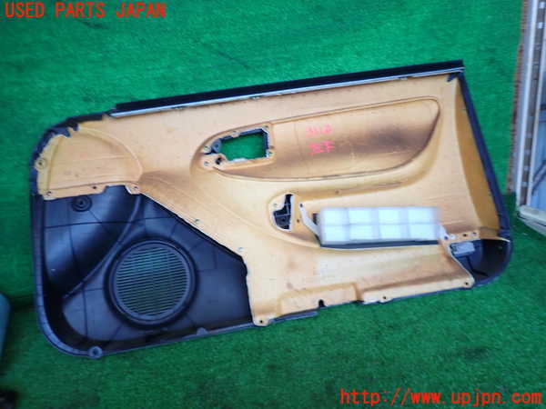 2UPJ-9231101264]セリカ GT-FOUR(ST205)左ドア内張り (ジャンク品) 中古_4