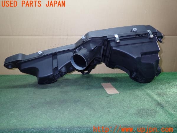 3UPJ=9231110106]BMW 420i グランクーペ Mスポーツ(4A20 F36)前期 純正 70517074 エアクリーナーボックス K&N 33-2990 フィルター 中古_3