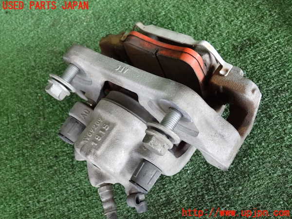 2UPJ-9231114080]BMW 420i グランクーペ(4A20)右フロントキャリパー 中古 F36_2