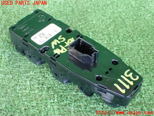 2UPJ-9231116240]BMW 420i グランクーペ(4A20)右前パワーウィンドウスイッチ 中古 F36_2