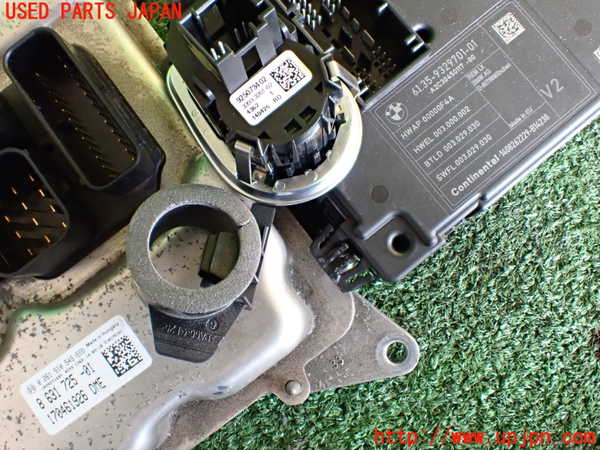 2UPJ-9231116110]BMW 420i グランクーペ(4A20)エンジンコンピューター 中古 F36_3