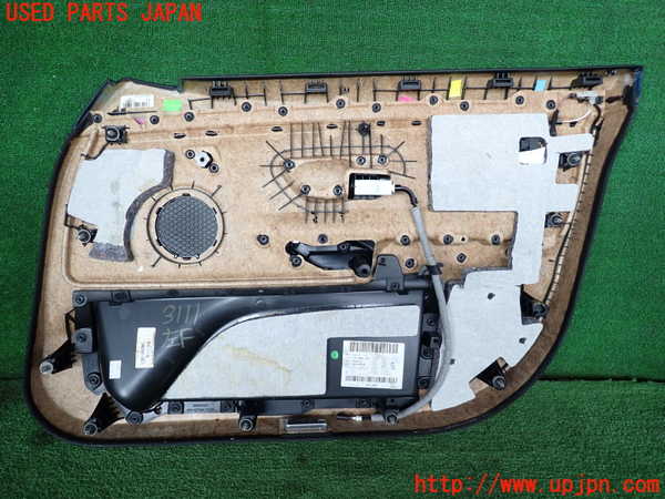 2UPJ-9231111264]BMW 420i グランクーペ(4A20)左前ドア内張り 中古 F36_4