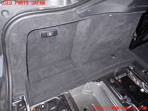 2UPJ-9231117680]BMW 420i グランクーペ(4A20)左リアピラートリム 中古 F36_3