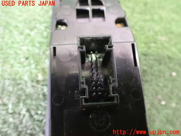 2UPJ-9231126240]BMW Z4(LM25)(E89)右パワーウィンドウスイッチ (ジャンク品) 中古_4