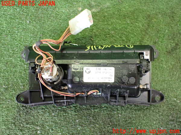 2UPJ-9231127821]BMW Z4(LM25)(E89)灰皿1 中古_4