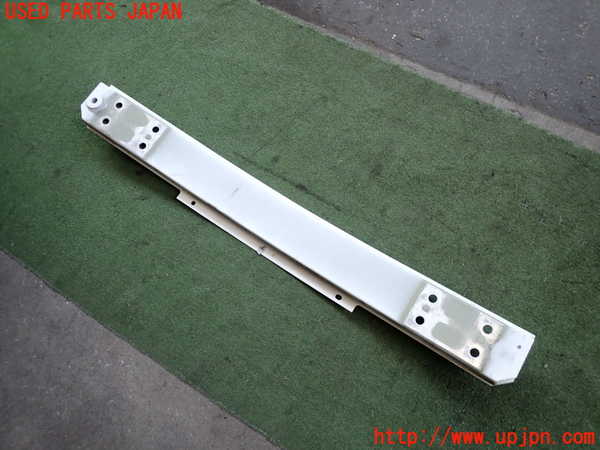 2UPJ-9231131014]キャデラック・ATS(A1SL)フロントバンパーホースメント 中古_2