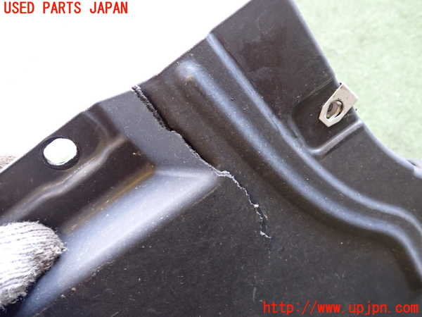 2UPJ-9231131723]キャデラック・ATS(A1SL)アンダーカバー3 (ジャンク品) 中古_2
