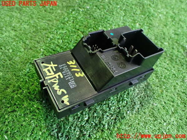 2UPJ-9231136240]キャデラック・ATS(A1SL)右前パワーウィンドウスイッチ 中古_2