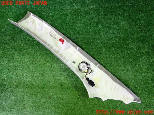 2UPJ-9231137655]キャデラック・ATS(A1SL)右フロントピラートリム 中古_2