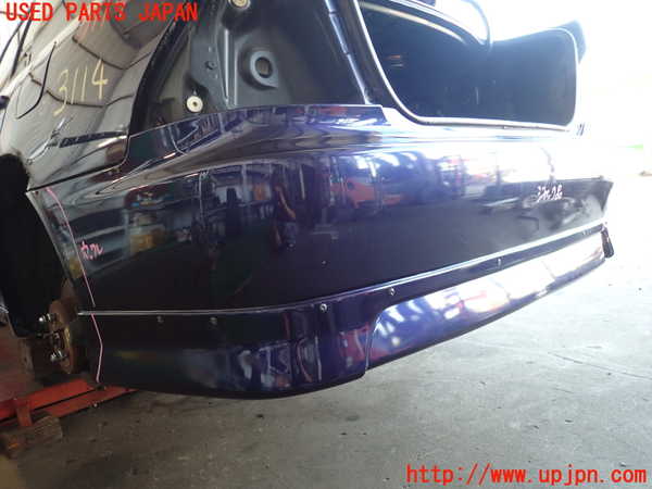 2UPJ-9231141610]アルテッツァ(SXE10)リアバンパー (ジャンク品) 中古_2