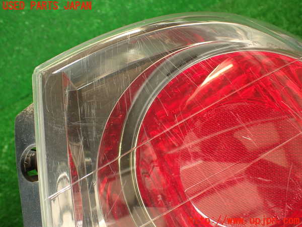 2UPJ-9231141530]アルテッツァ(SXE10)右テールランプ 中古_2