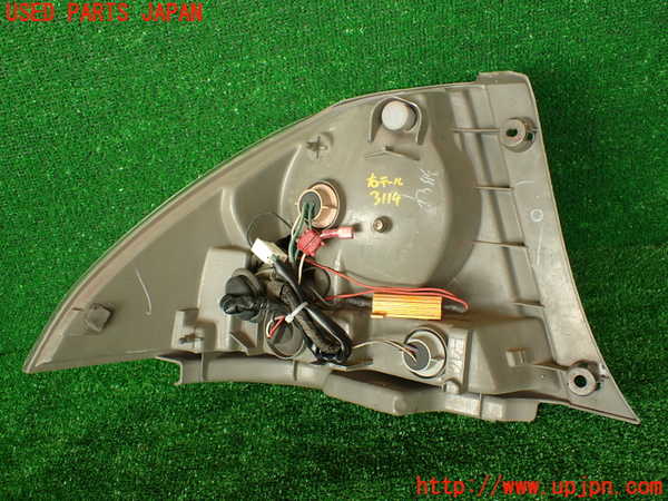 2UPJ-9231141530]アルテッツァ(SXE10)右テールランプ 中古_4