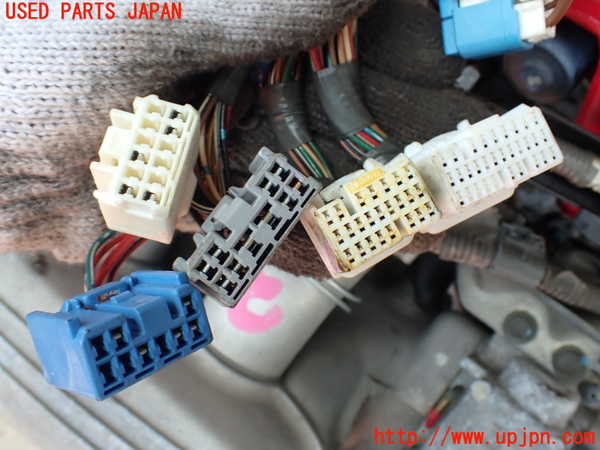 2UPJ-9231142010]アルテッツァ(SXE10)エンジン 3S-GE (ジャンク品) 中古_3