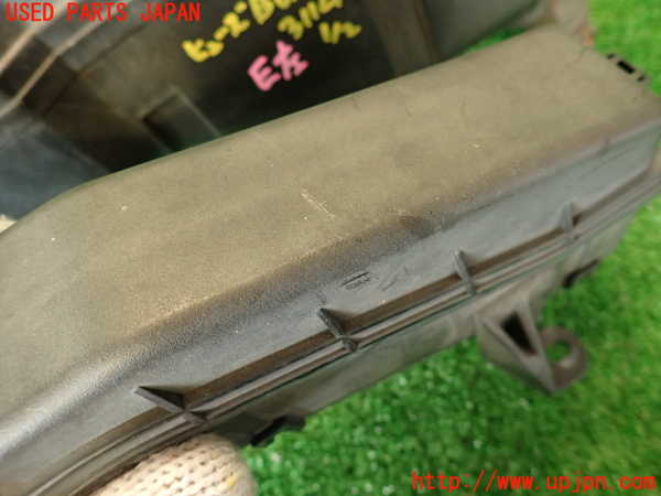 2UPJ-9231146743]アルテッツァ(SXE10)ヒューズボックス3 中古_3
