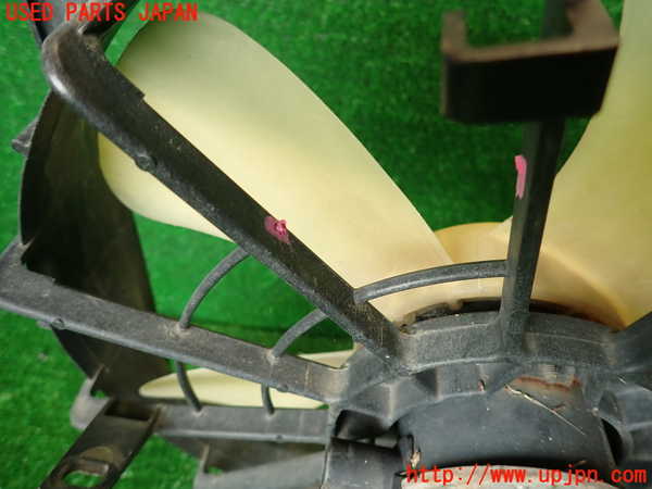 2UPJ-9231146836]アルテッツァ(SXE10)電動ファン1 中古_2