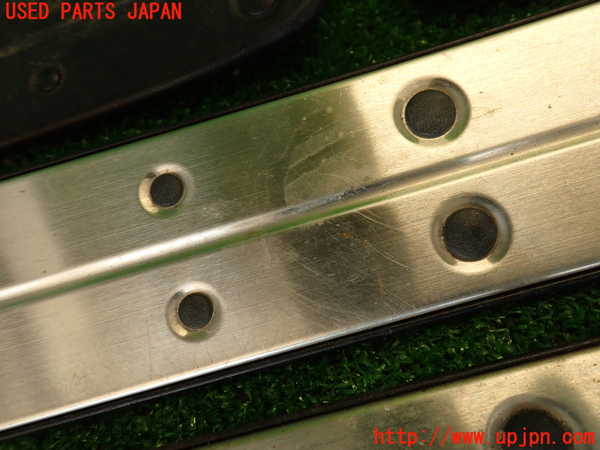 2UPJ-9231147740]アルテッツァ(SXE10)スカッフプレート 中古_3