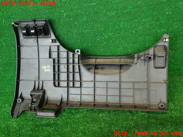 2UPJ-9231147691]アルテッツァ(SXE10)内装トリム類1 中古_5