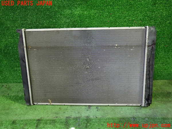 1UPJ-9231152321]ヴェルファイアハイブリッド(AYH30W)ラジエーター1 中古_2