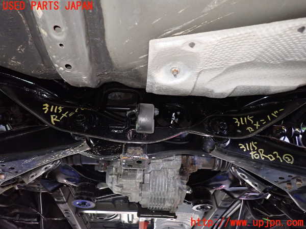 1UPJ-9231155295]ヴェルファイアハイブリッド(AYH30W)リアメンバー 中古_3