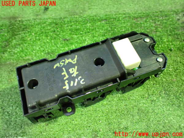 1UPJ-9231156240]ヴェルファイアハイブリッド(AYH30W)右前パワーウィンドウスイッチ 中古_2