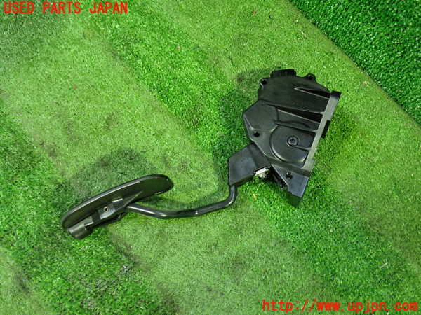 1UPJ-9231156381]ヴェルファイアハイブリッド(AYH30W)センサー1(アクセルペダル) 中古_2