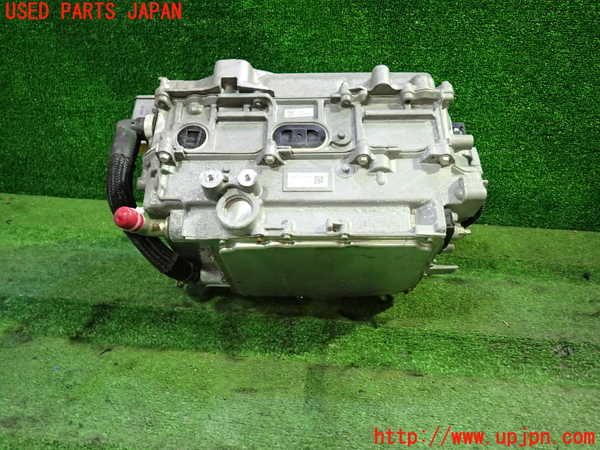 1UPJ-9231156916]ヴェルファイアハイブリッド(AYH30W)インバーターコンバーター 中古_2