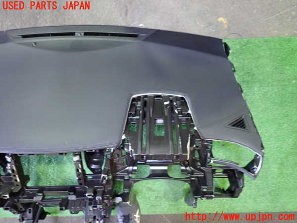 1UPJ-9231157505]ヴェルファイアハイブリッド(AYH30W)ダッシュボード 中古_2