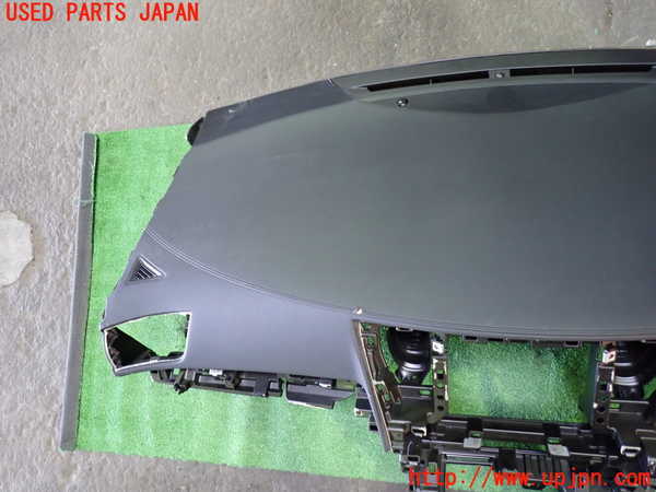1UPJ-9231157505]ヴェルファイアハイブリッド(AYH30W)ダッシュボード 中古_3