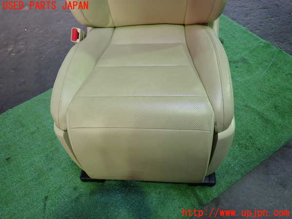 1UPJ-9231157065]ヴェルファイアハイブリッド(AYH30W)助手席シート 中古_3