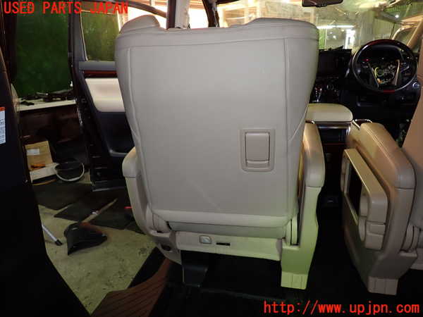 1UPJ-9231157175]ヴェルファイアハイブリッド(AYH30W)左2列目シート 中古_5