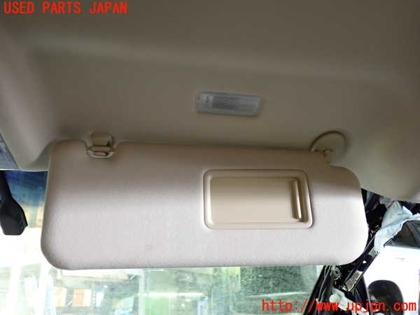 1UPJ-9231157625]ヴェルファイアハイブリッド(AYH30W)室内サンバイザー右側 中古_2